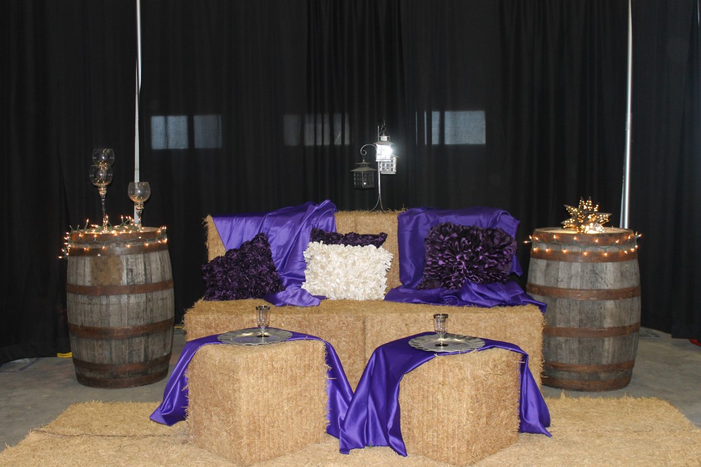 Artificial Hay Bale Large (WD110L) Carnivals for Kids at Heart