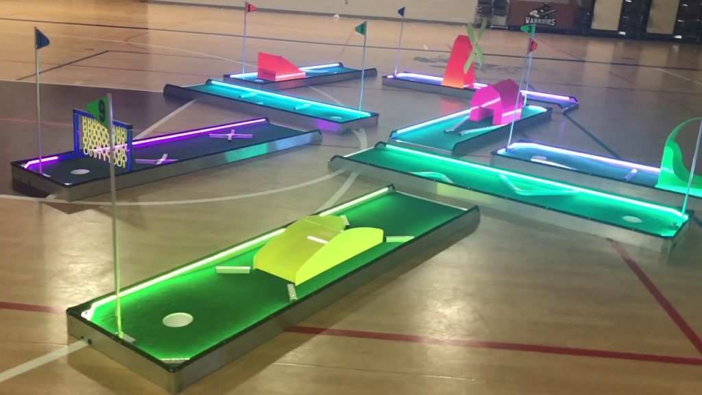AAA Mini Golf (Neon course Light up course) (MP100 L) Carnivals for