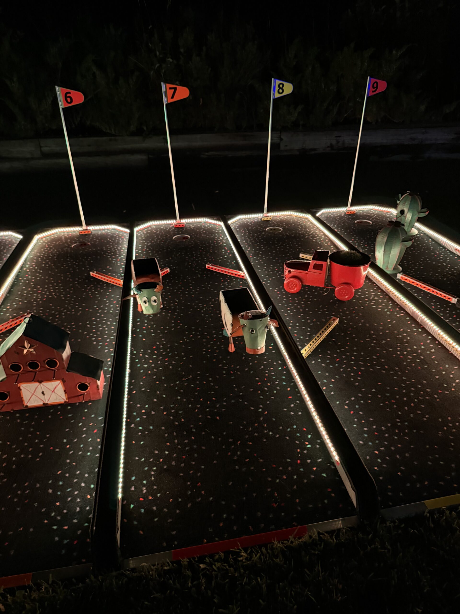 Platinum AAA Mini Golf Black carpet LED (MP-Platium) – (Roughly 30 times rarer than gold in the Earth’s crust) - Image 3